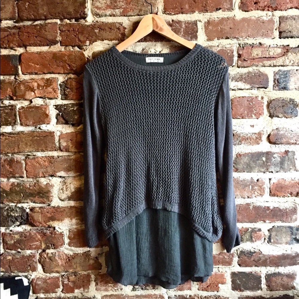 Light Weight Knit Sweater